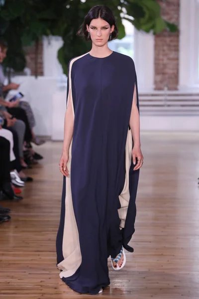 Look 57